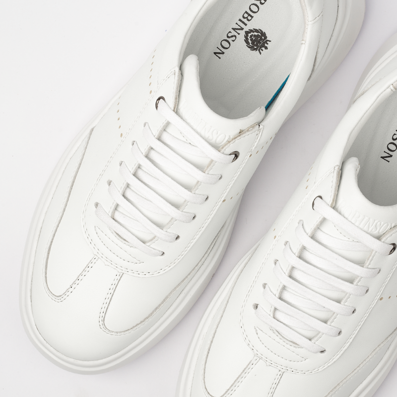 Ultra-Light Chunky Sneaker 8832-White