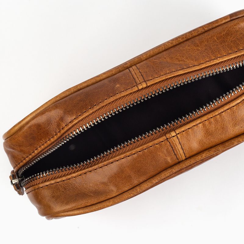 ROBINSON VINTAGE- PREMIUM CAMEL LEATHER