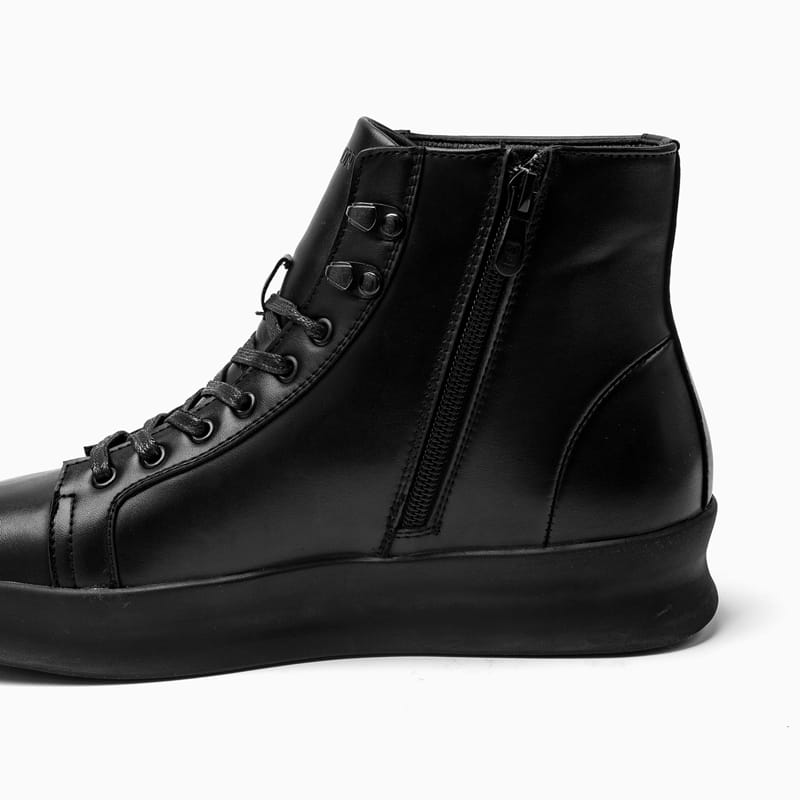 All black boot with zipper b7101